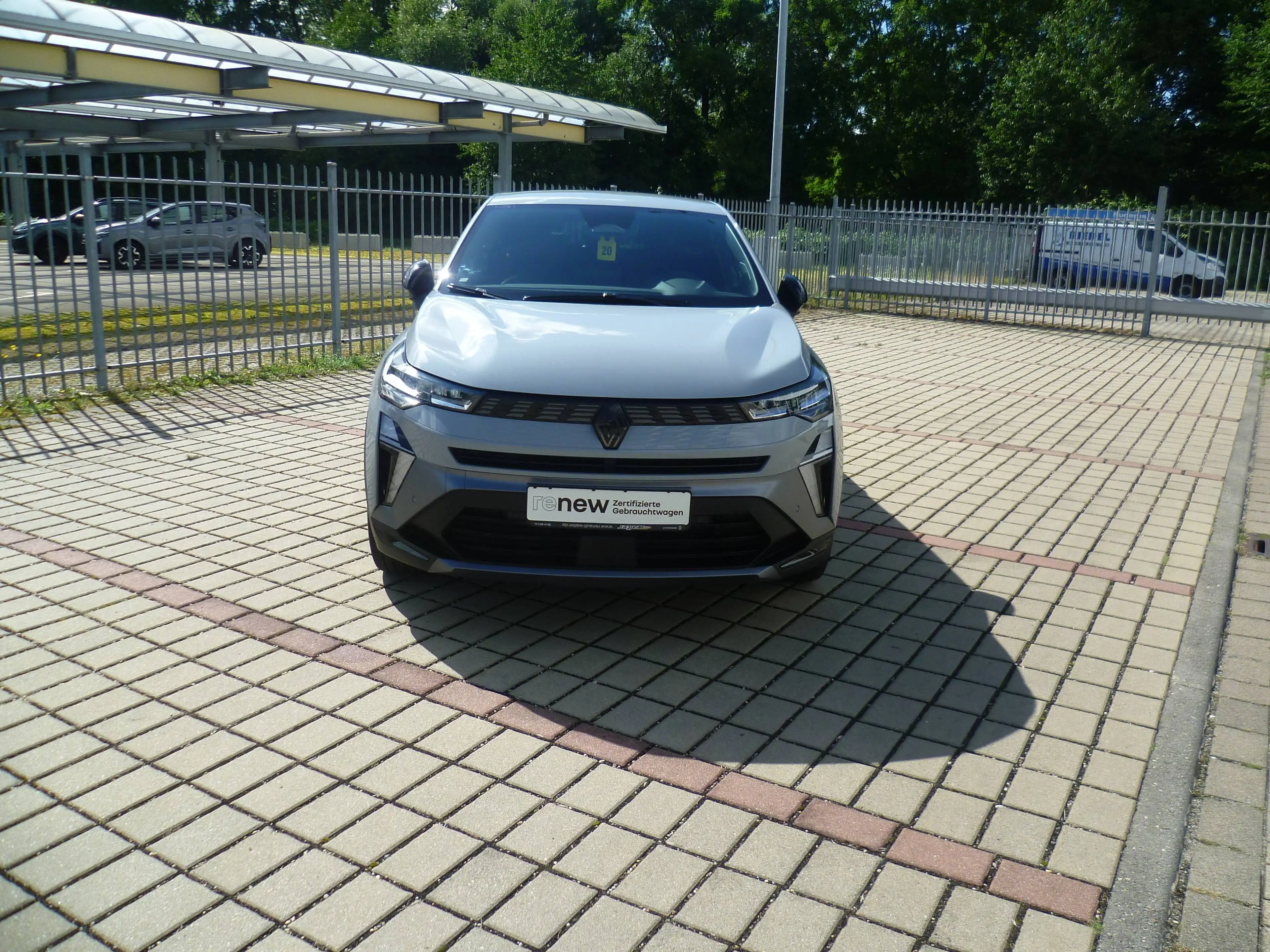Renault Symbioz 145 E-Tech Full Hybrid Esprit Alpine — photo 4