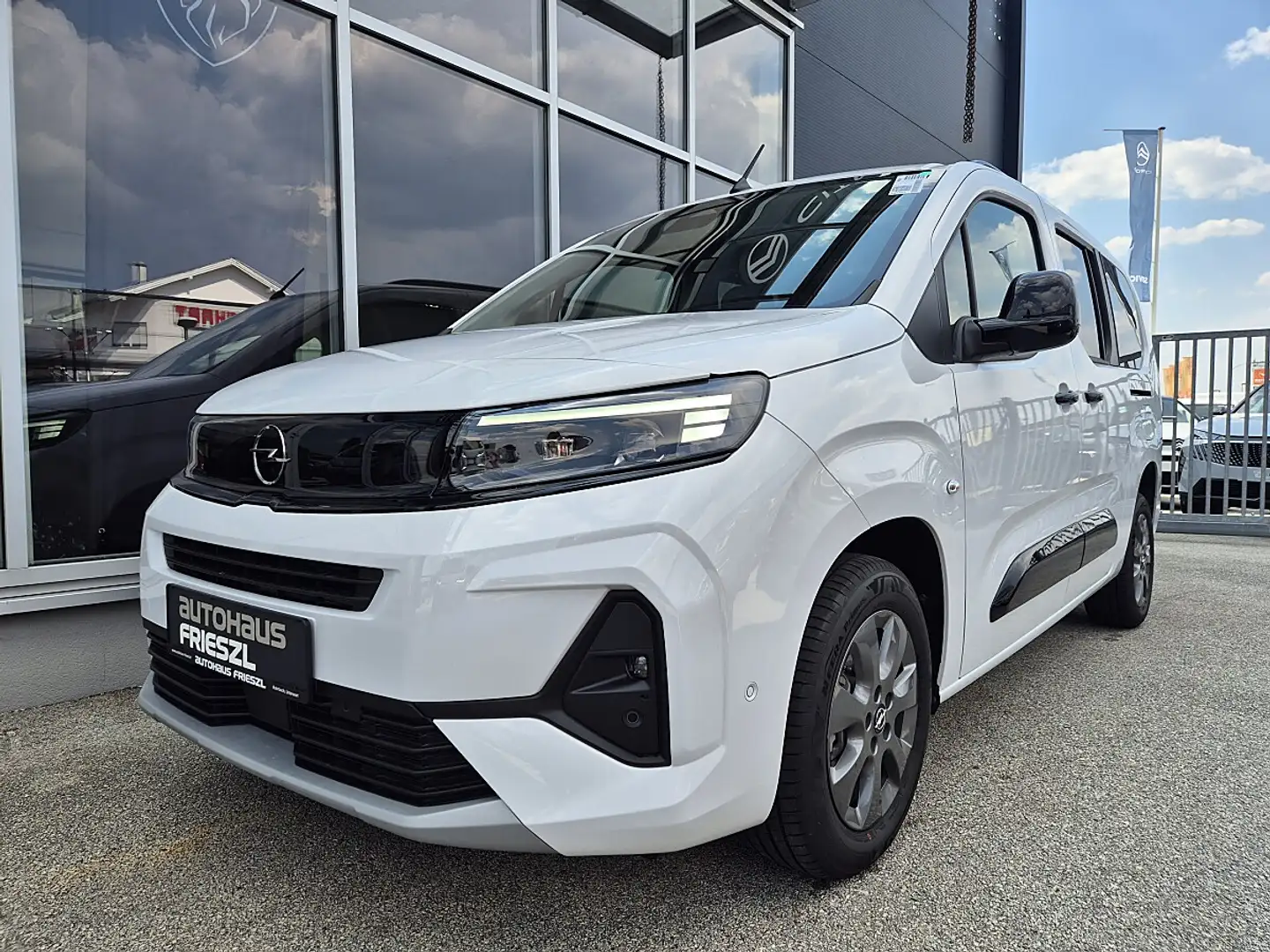 Opel Combo 1.5 Diesel XL GS, 7 Sitzer, Winter-Paket, Conne... Weiß - 1