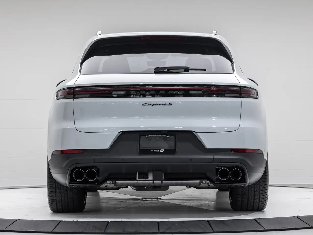 Porsche Cayenne снимка Porsche Cayenne