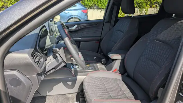 Ford Kuga view 12
