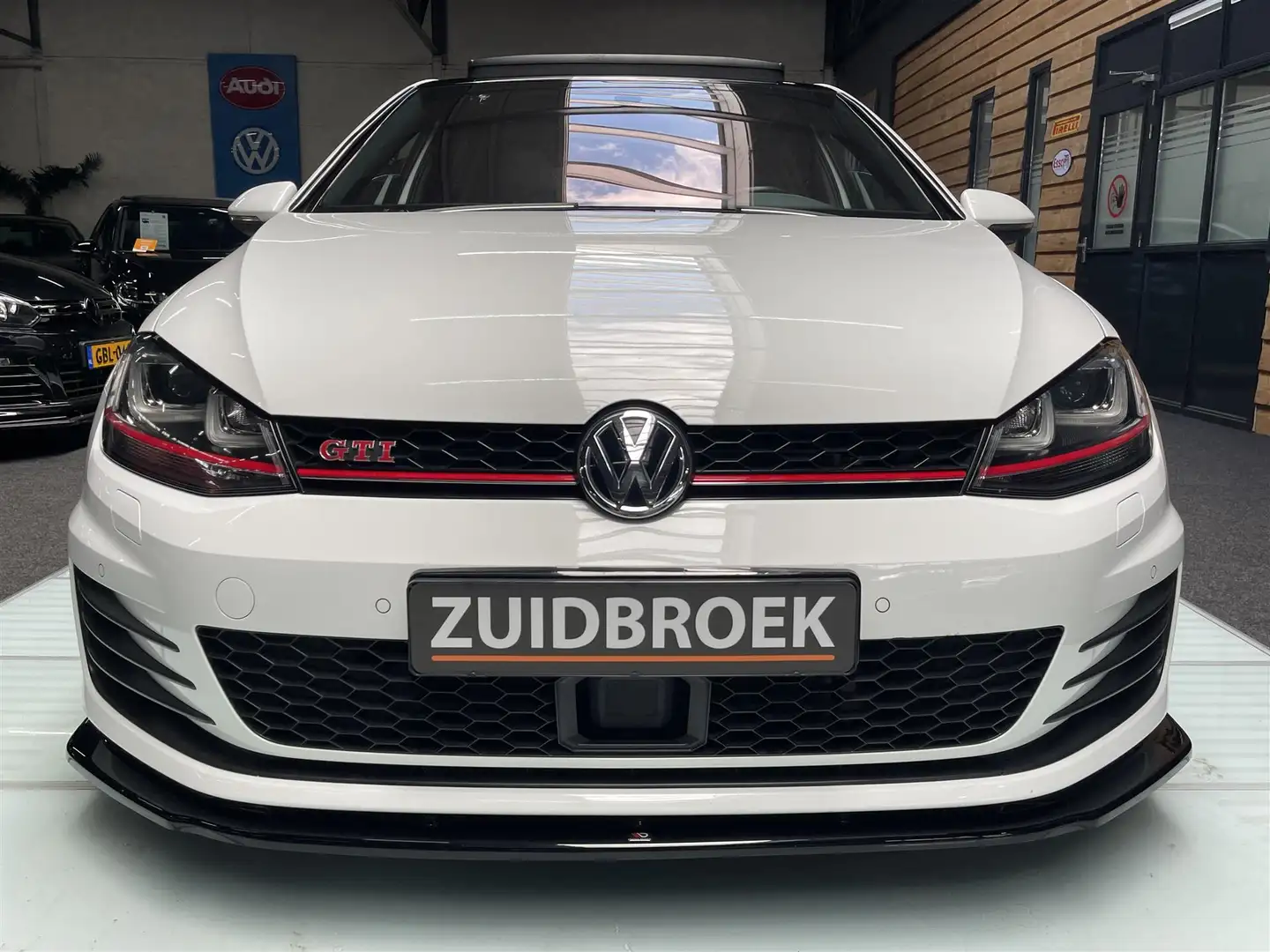 Volkswagen Golf GTI 2.0 PANO!! Cruise!! Clima!! Navi!! Maxton!! Bianco - 2