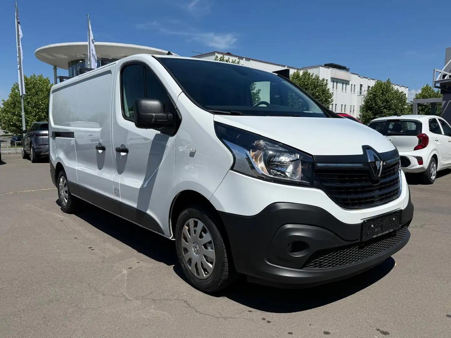 Renault Trafic L2H1 3,0T DCI 120 *15.000 netto* Weiß - 1