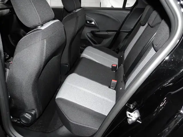 Opel Corsa view 12