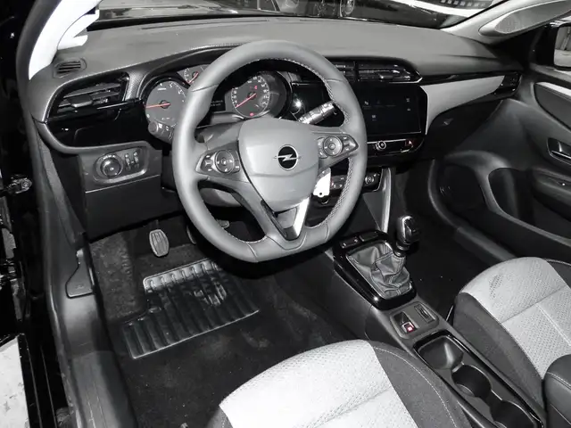 Opel Corsa view 4