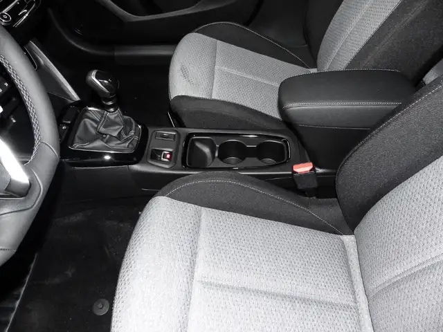 Opel Corsa view 9