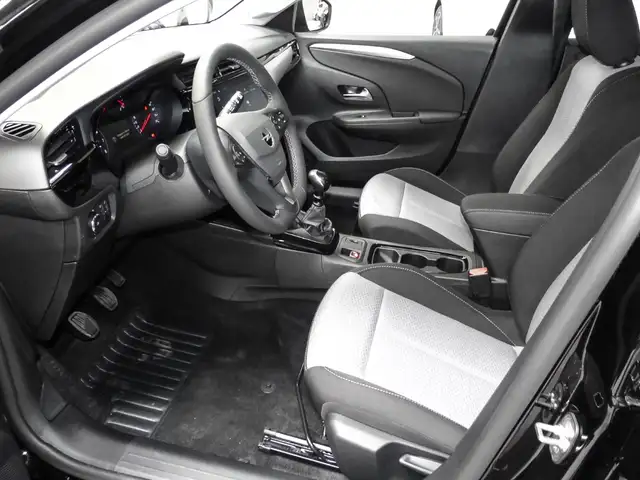 Opel Corsa view 10