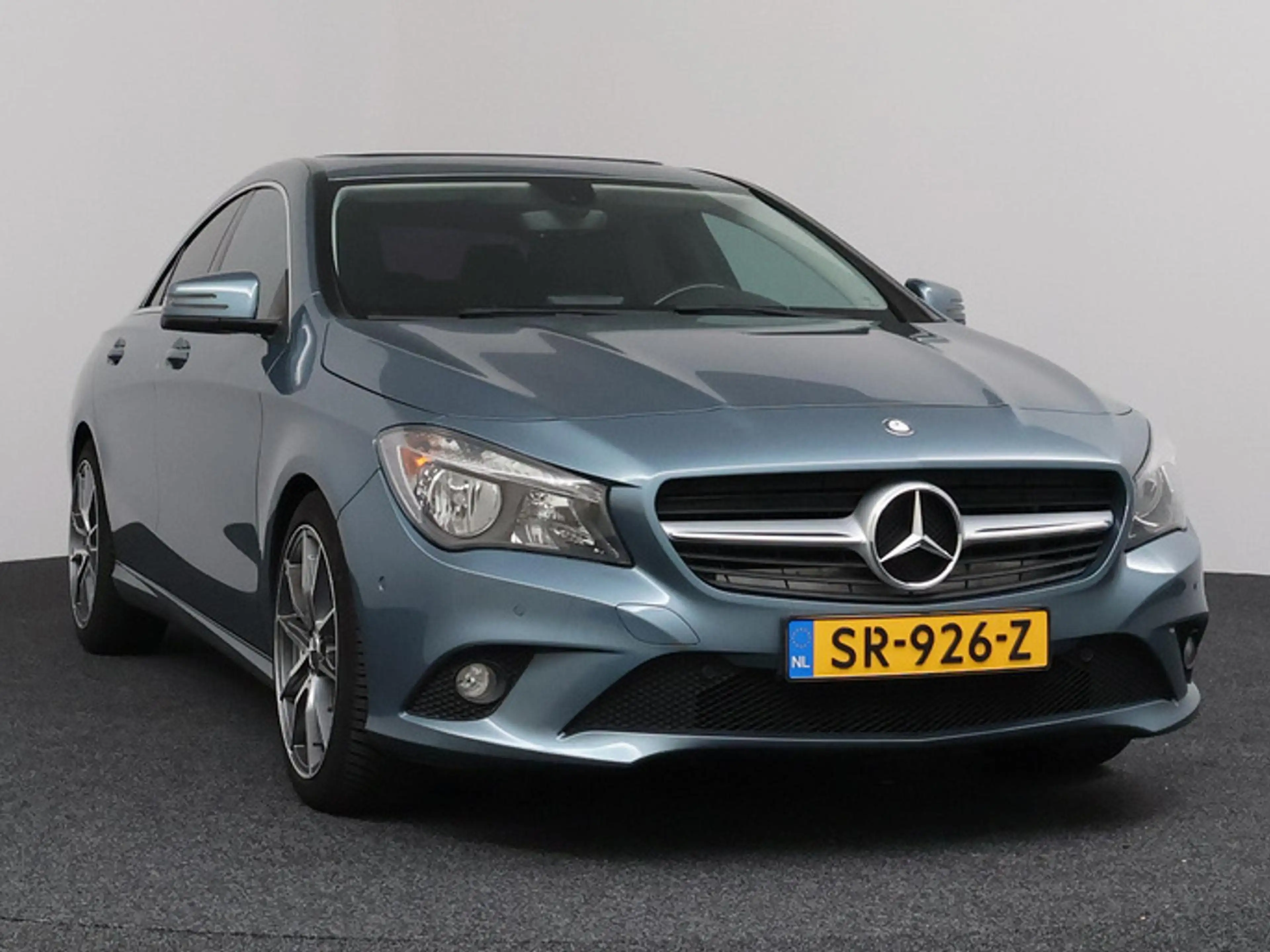 Mercedes-Benz CLA 180 BlueEFF. | Cruise Control | Panoramadak | 18" LMV! — photo 39
