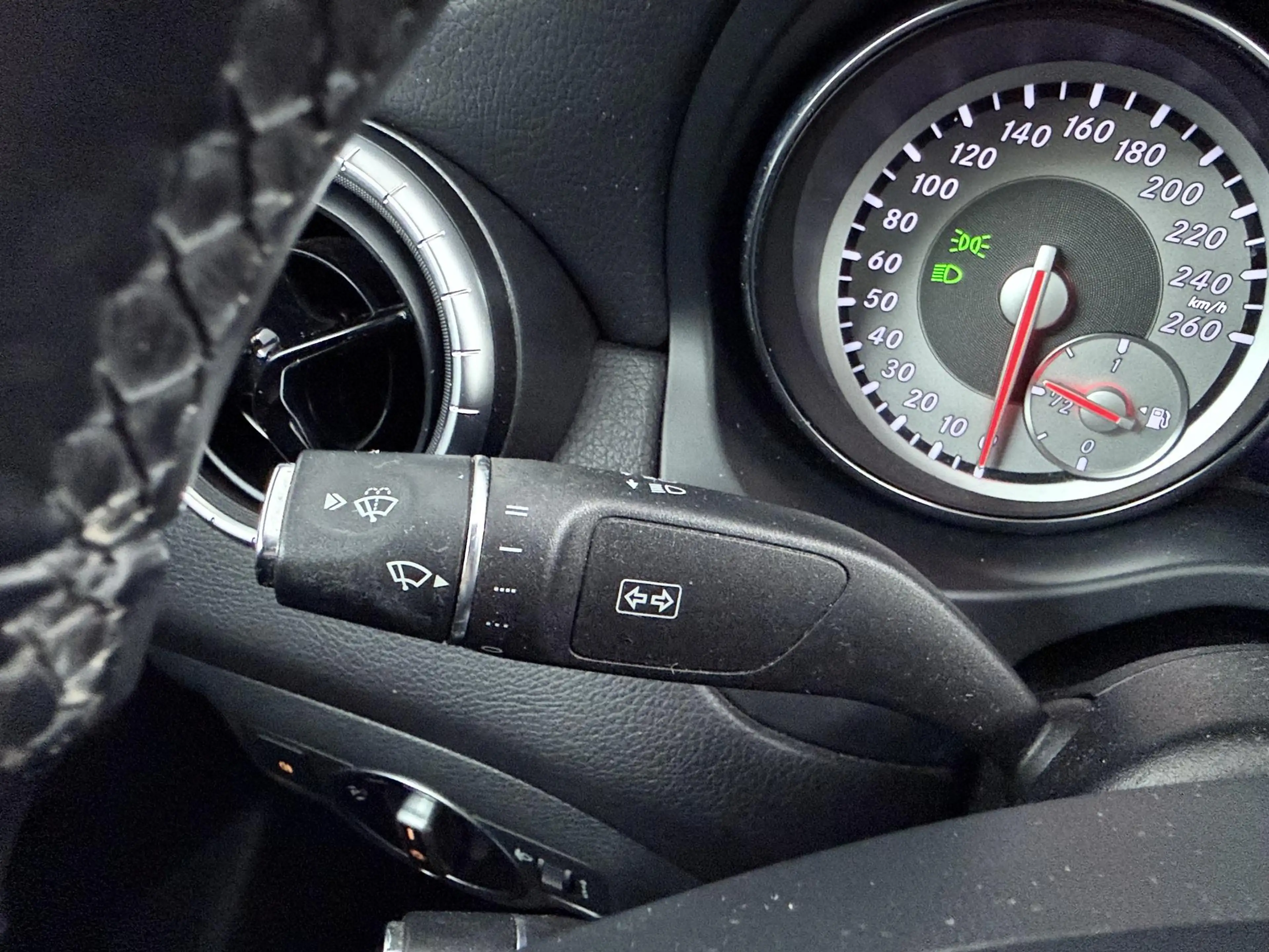 Mercedes-Benz CLA 180 BlueEFF. | Cruise Control | Panoramadak | 18" LMV! — photo 22