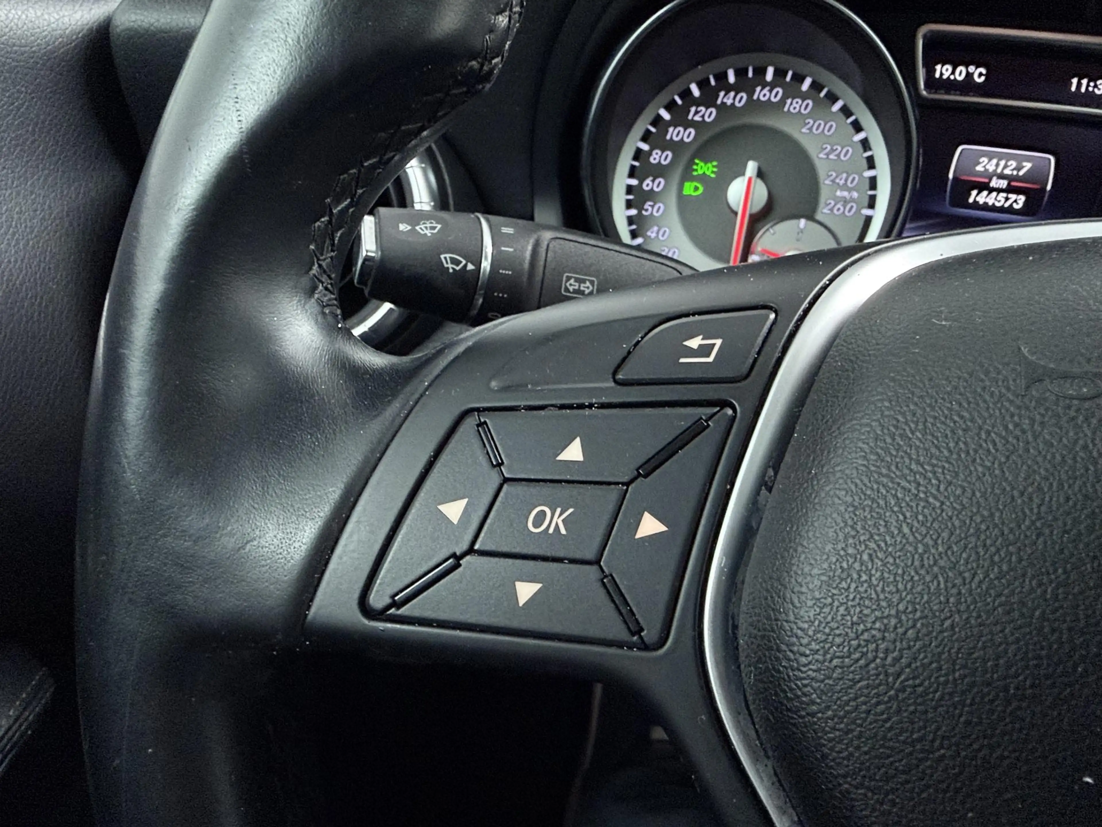 Mercedes-Benz CLA 180 BlueEFF. | Cruise Control | Panoramadak | 18" LMV! — photo 21
