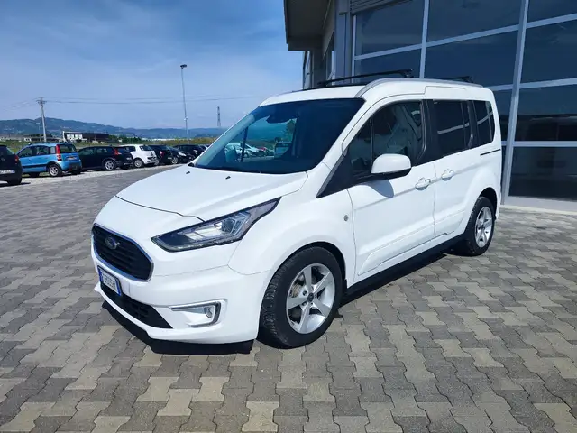 Ford Tourneo Connect 1.5 TDCi 120 CV Powershift Titanium
