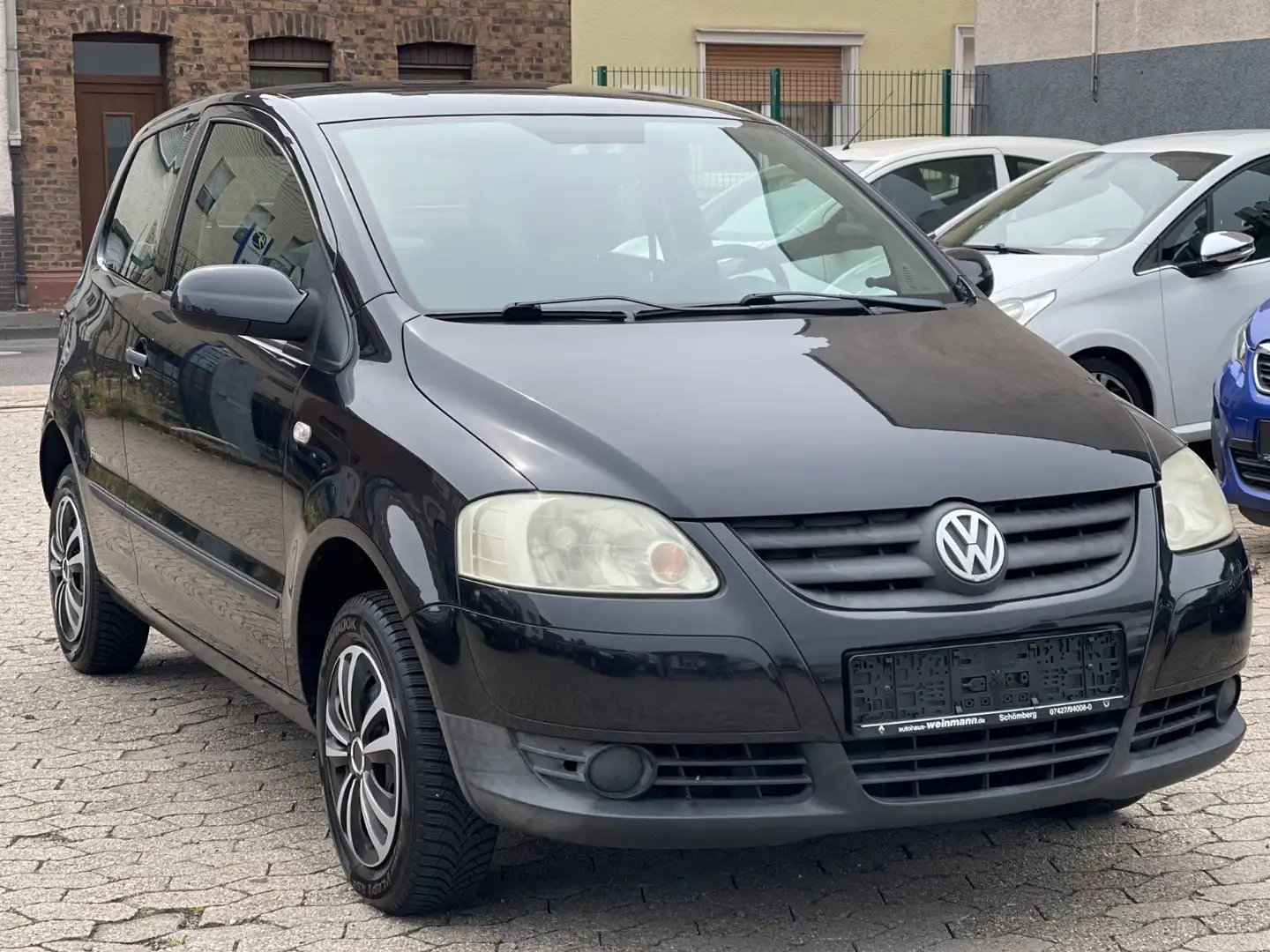 Volkswagen Fox 1.4 Fresh guter Zustand Schwarz - 1