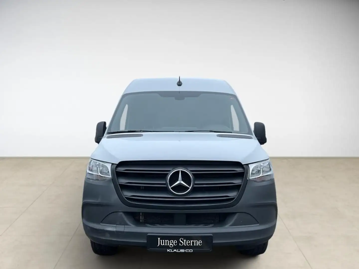 Mercedes-Benz Sprinter 317 CDI L2 H2 KAM STH KlimaA AHK Weiß - 2