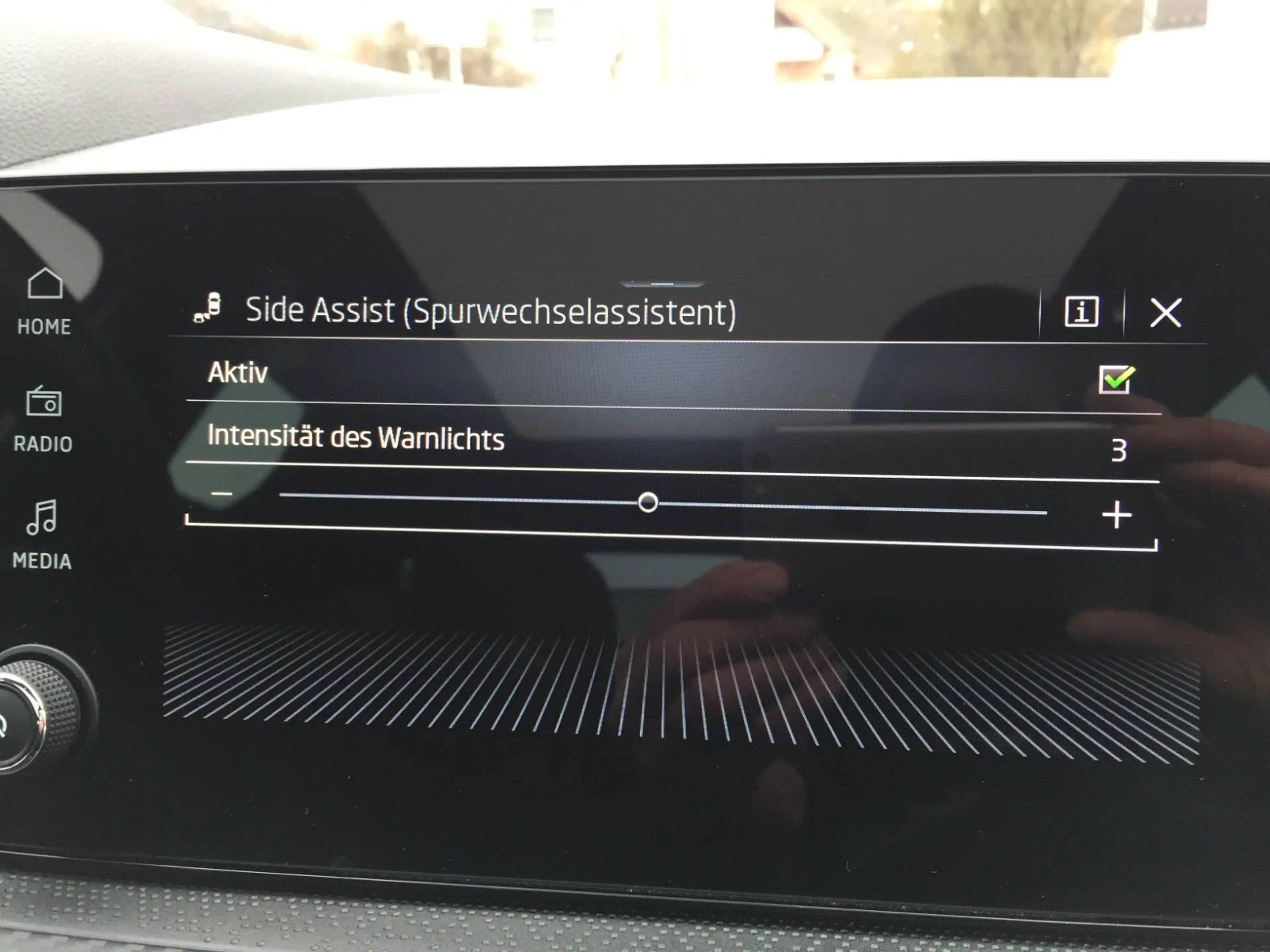Skoda Scala SCALA MONTE CARLO 150PS DSG 8xASSISTENT 18ZOLL — photo 23