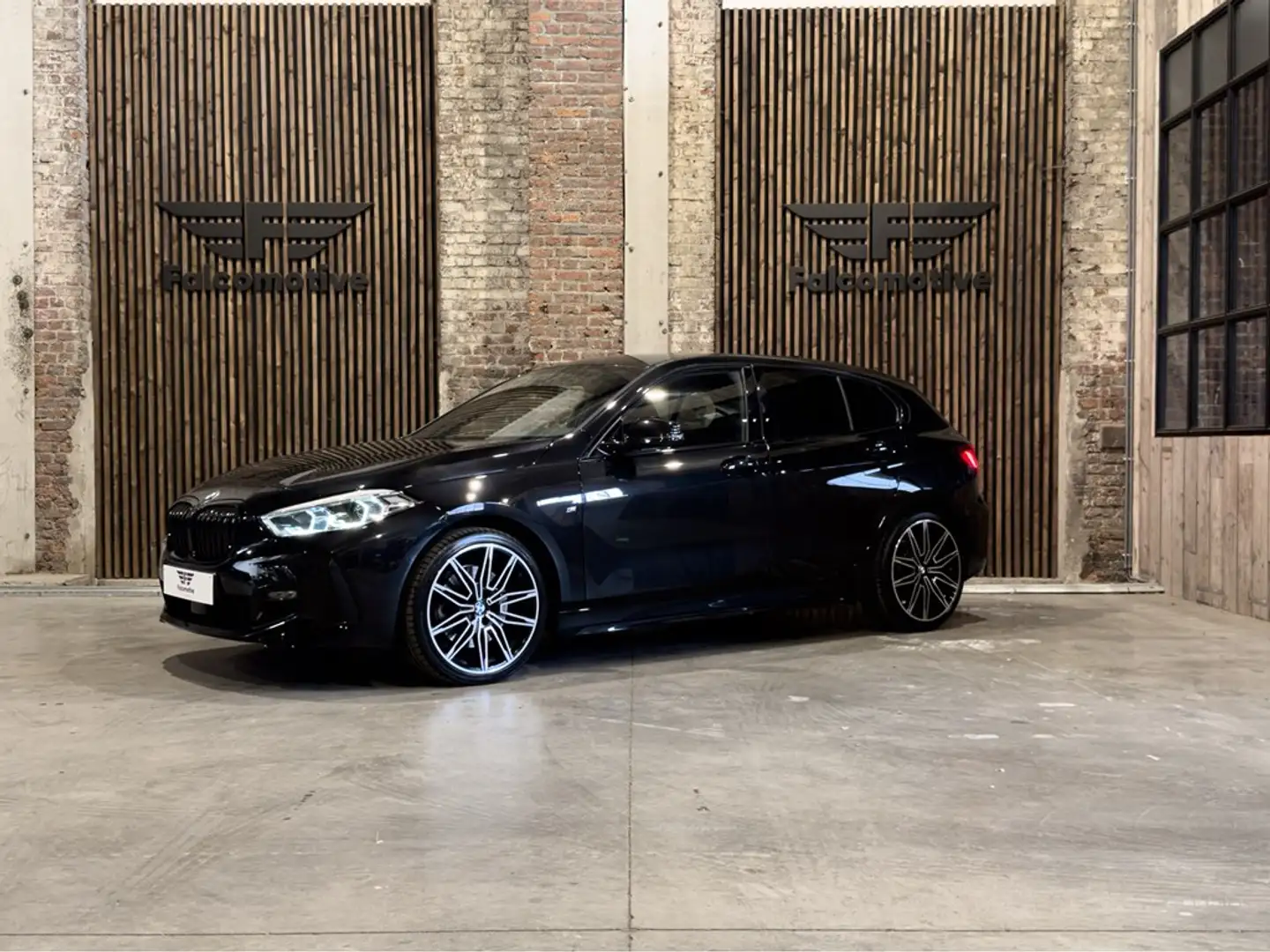 BMW 120 iA*AUT*M-SPORT*37.475 KM!!!*M-SEATS*HARMAN/K* Czarny - 2