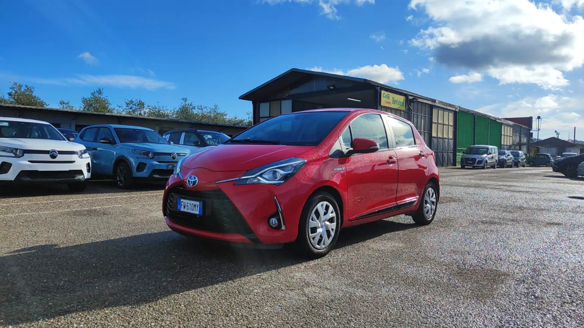 Toyota Yaris Yaris 1.5 Hybrid 5 porte Active Rosso - 1