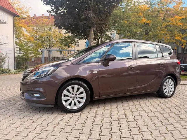 Opel Zafira Opel Zafira 1.4 Turbo Navi 2. Hand, SHZ