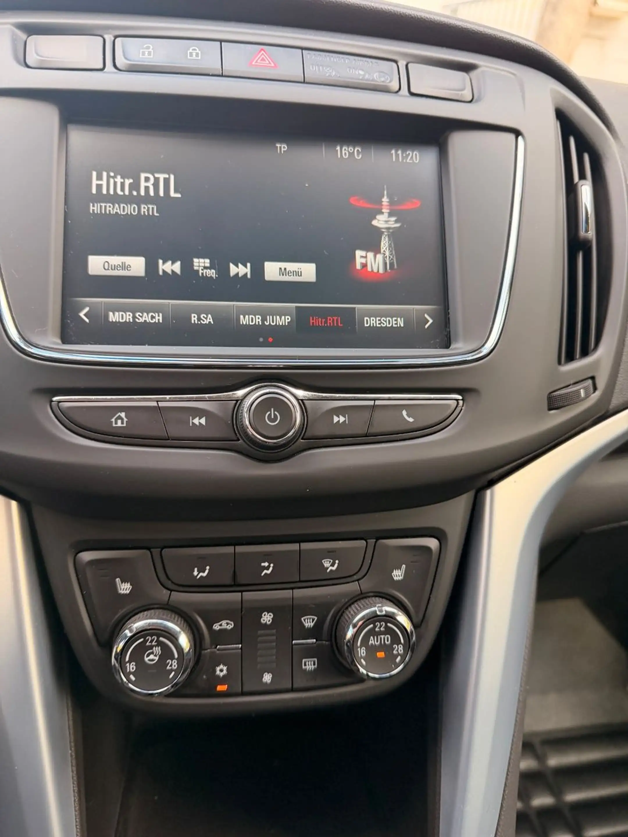 Opel Zafira Opel Zafira 1.4 Turbo Navi 2. Hand, SHZ — photo 18