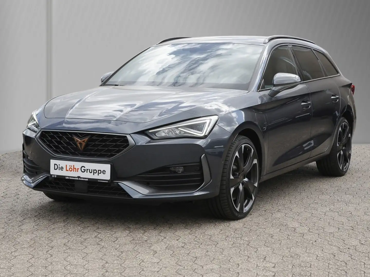 CUPRA Leon ST 1.4 e-hybrid DSG VZ Grau - 2