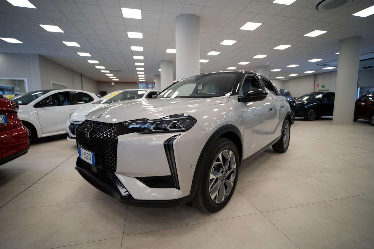 DS Automobiles DS 3 1.2 puretech Esprit de Voyage 130cv auto