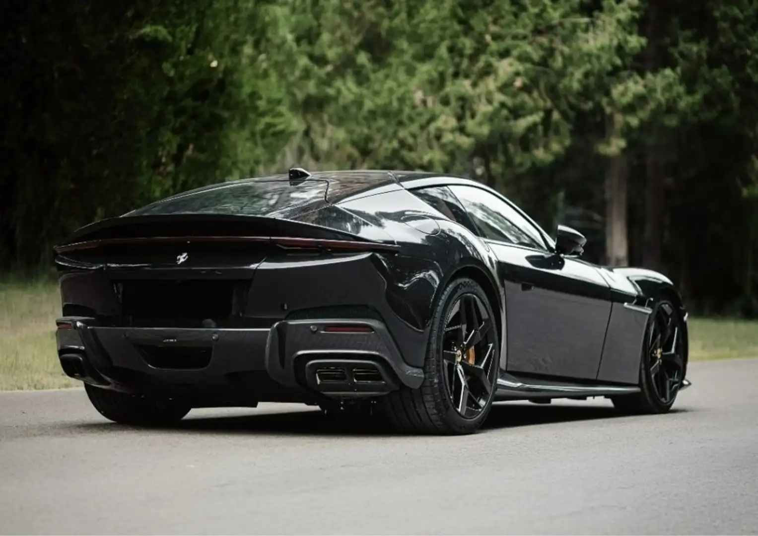 Ferrari 12 Cilindri 12Cilindri Negro - 1