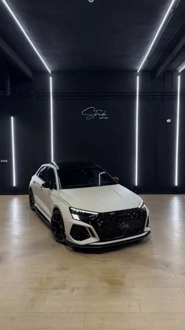 Audi RS3 Sportback quattro S tronic 294kW Beige - 2
