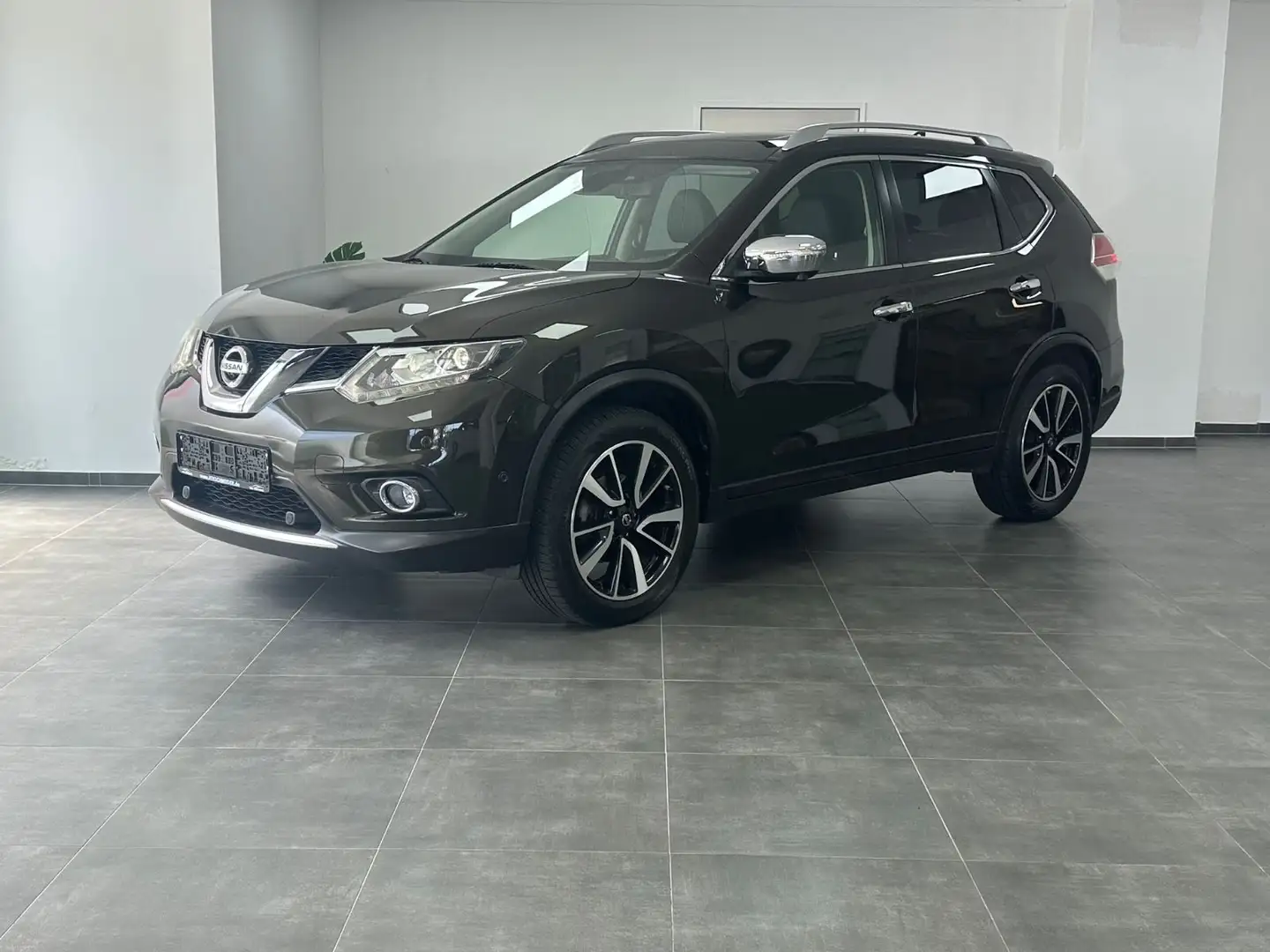 Nissan X-Trail Tekna 4x4/TEM/LEDER/SHZ/SBL/PANO/AHK/LED - 2