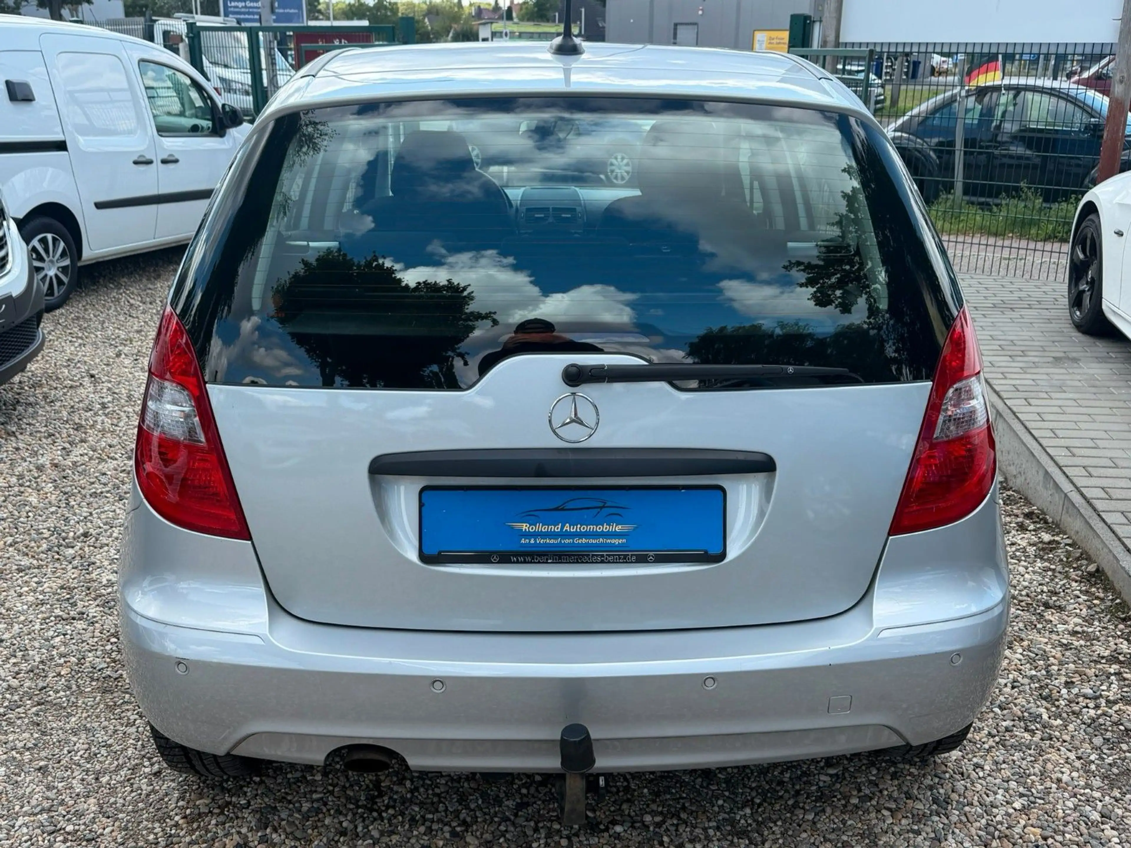 Mercedes-Benz A 150 *Aut.*Klima*PDC*MFL*ALLWR* TÜV NEU — photo 6