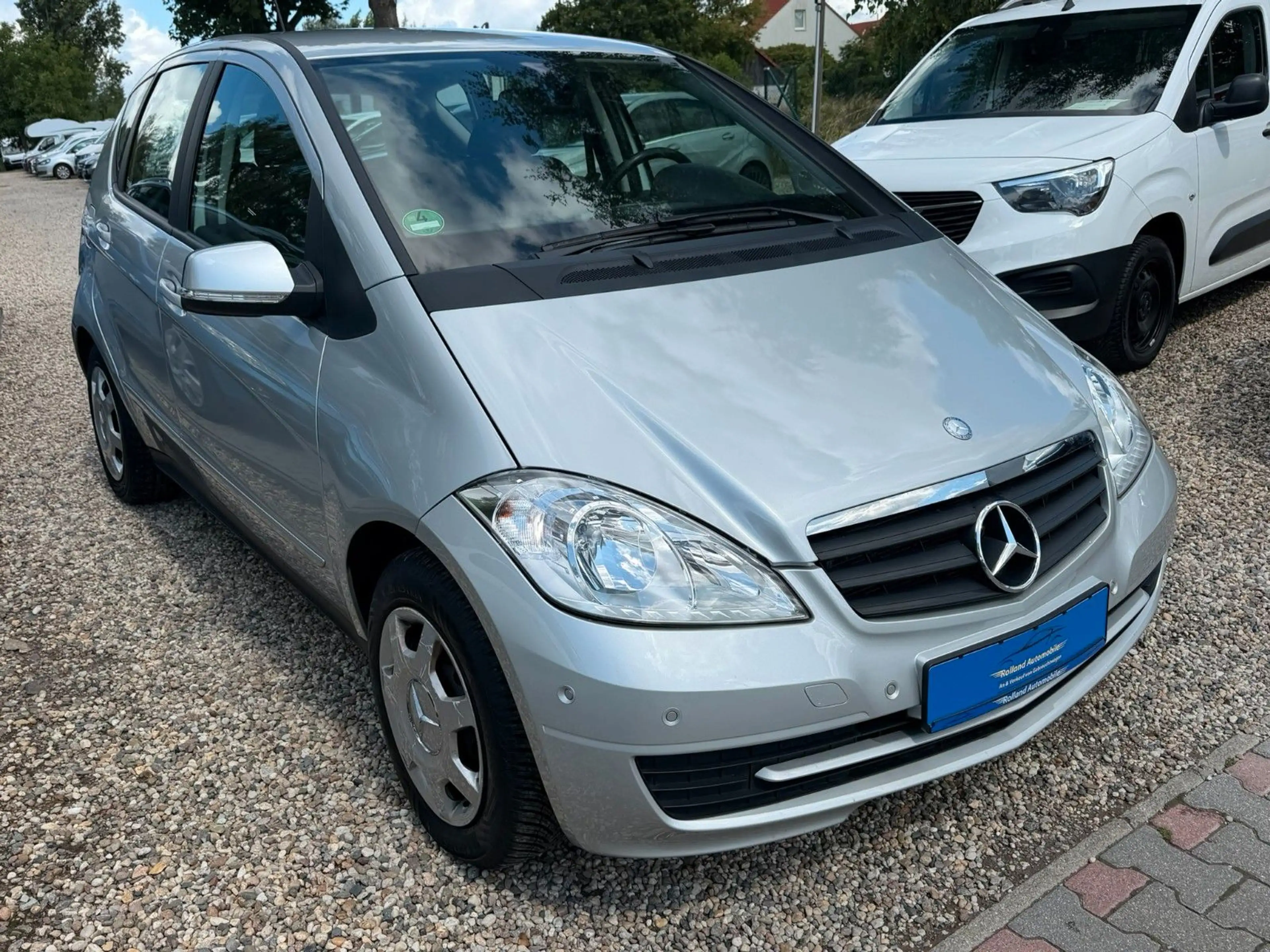 Mercedes-Benz A 150 *Aut.*Klima*PDC*MFL*ALLWR* TÜV NEU — photo 2
