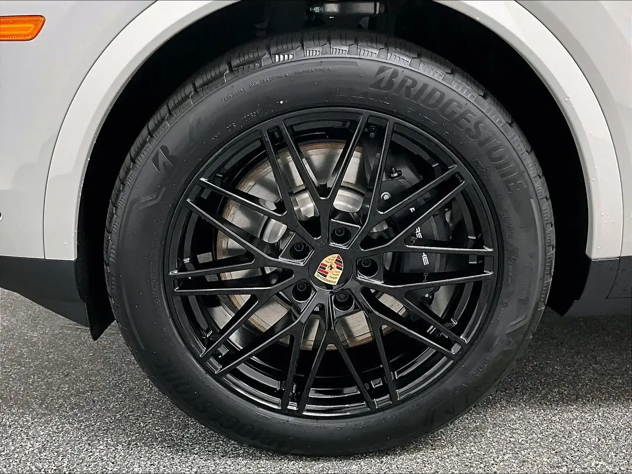 Porsche Cayenne снимка Porsche Cayenne