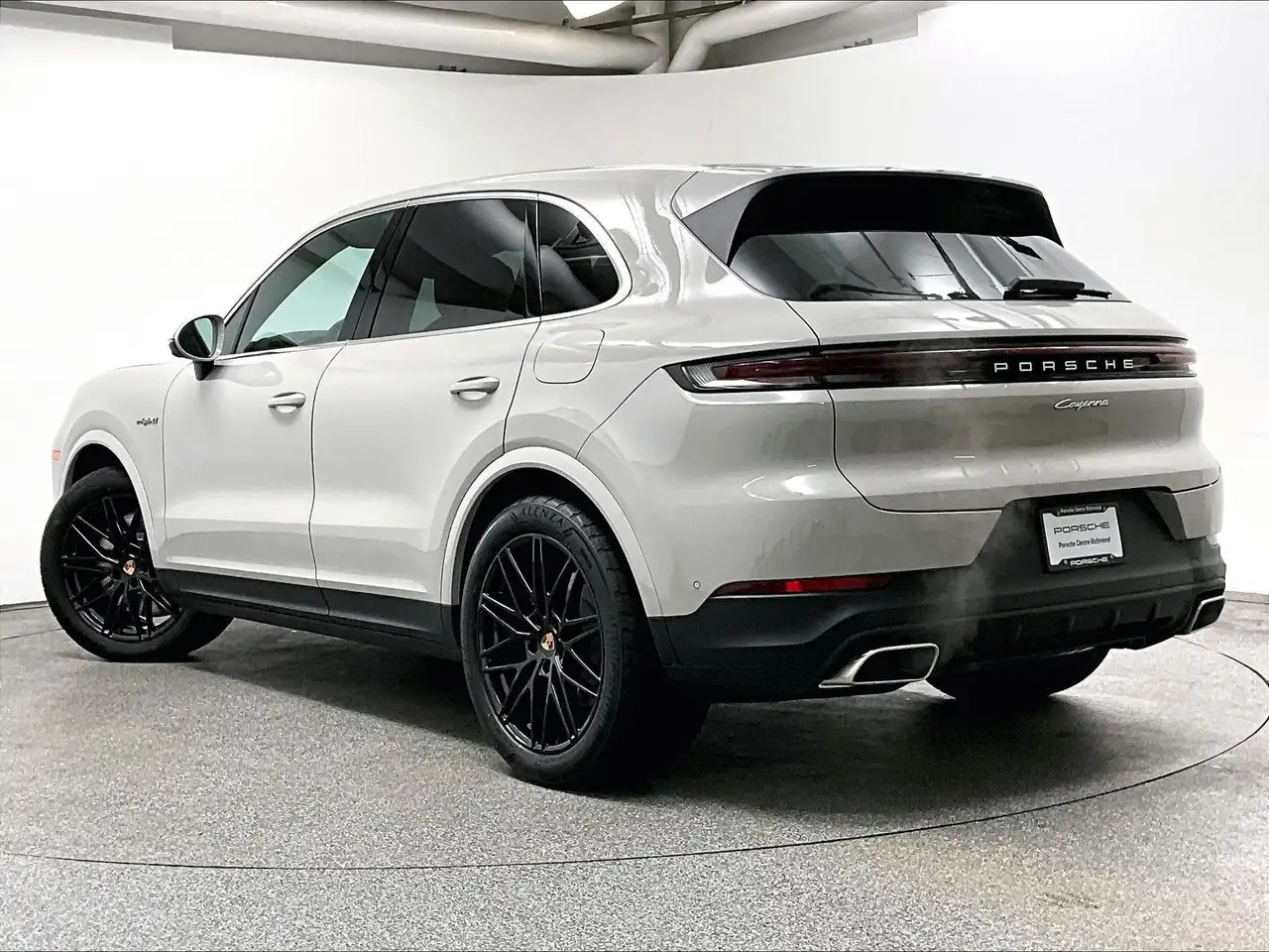 Porsche Cayenne снимка Porsche Cayenne