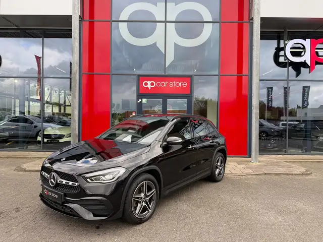 Mercedes-Benz GLA 250 e Business Solution AMG Limited/ Panorama