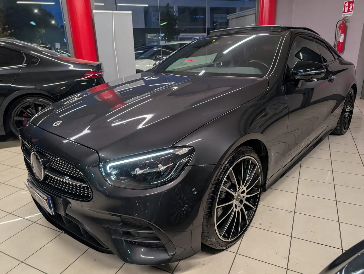 Mercedes-Benz E 300 Coupe Premium Plus 4matic auto TETTO Nero - 1