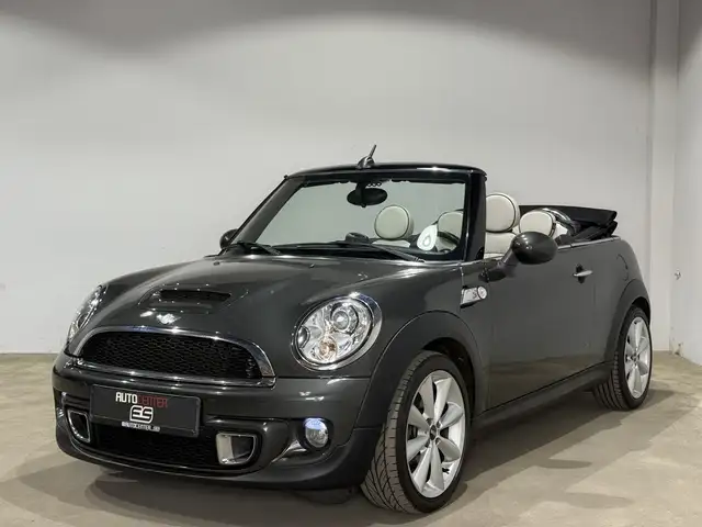Mini Cooper view 4
