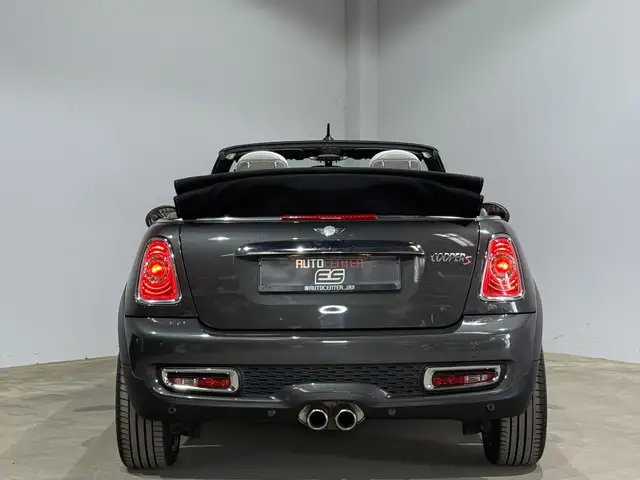 Mini Cooper view 8