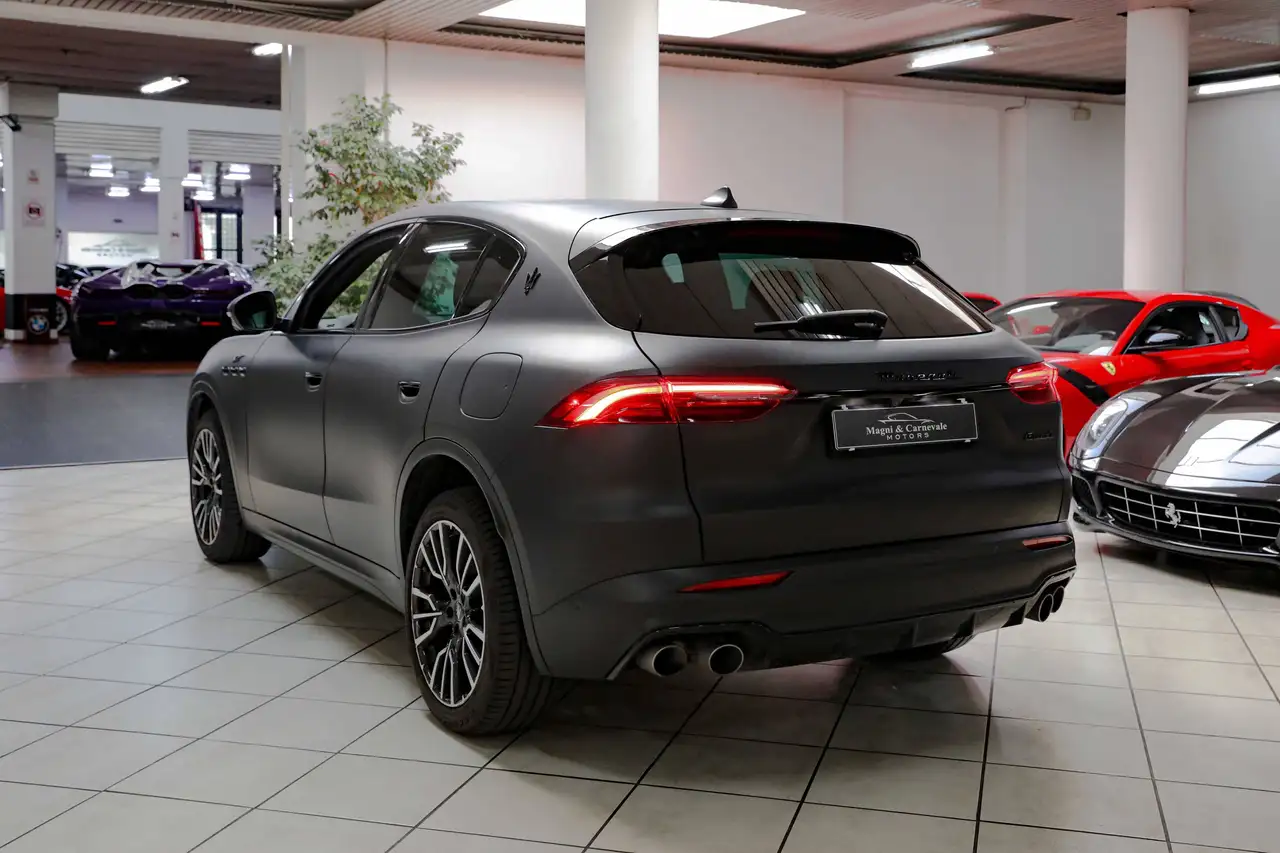 Maserati Grecale 2022