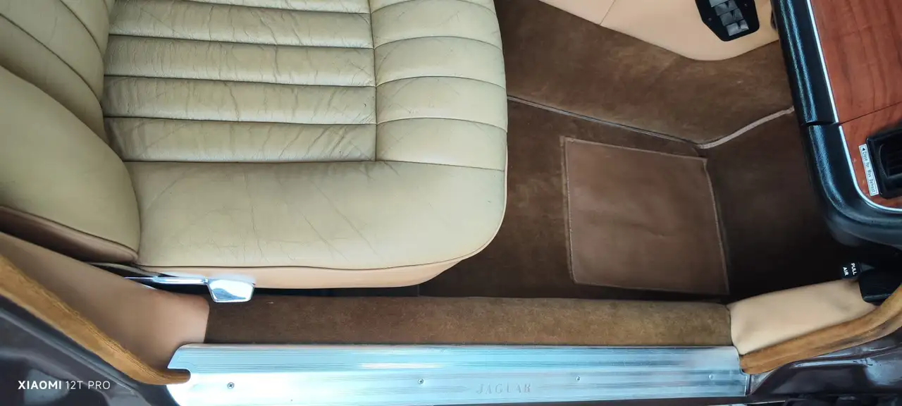 Jaguar XJ6, foto 11