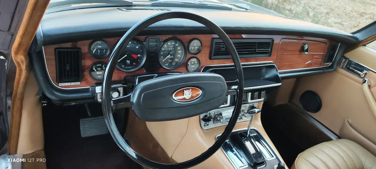 Jaguar XJ6, foto 3
