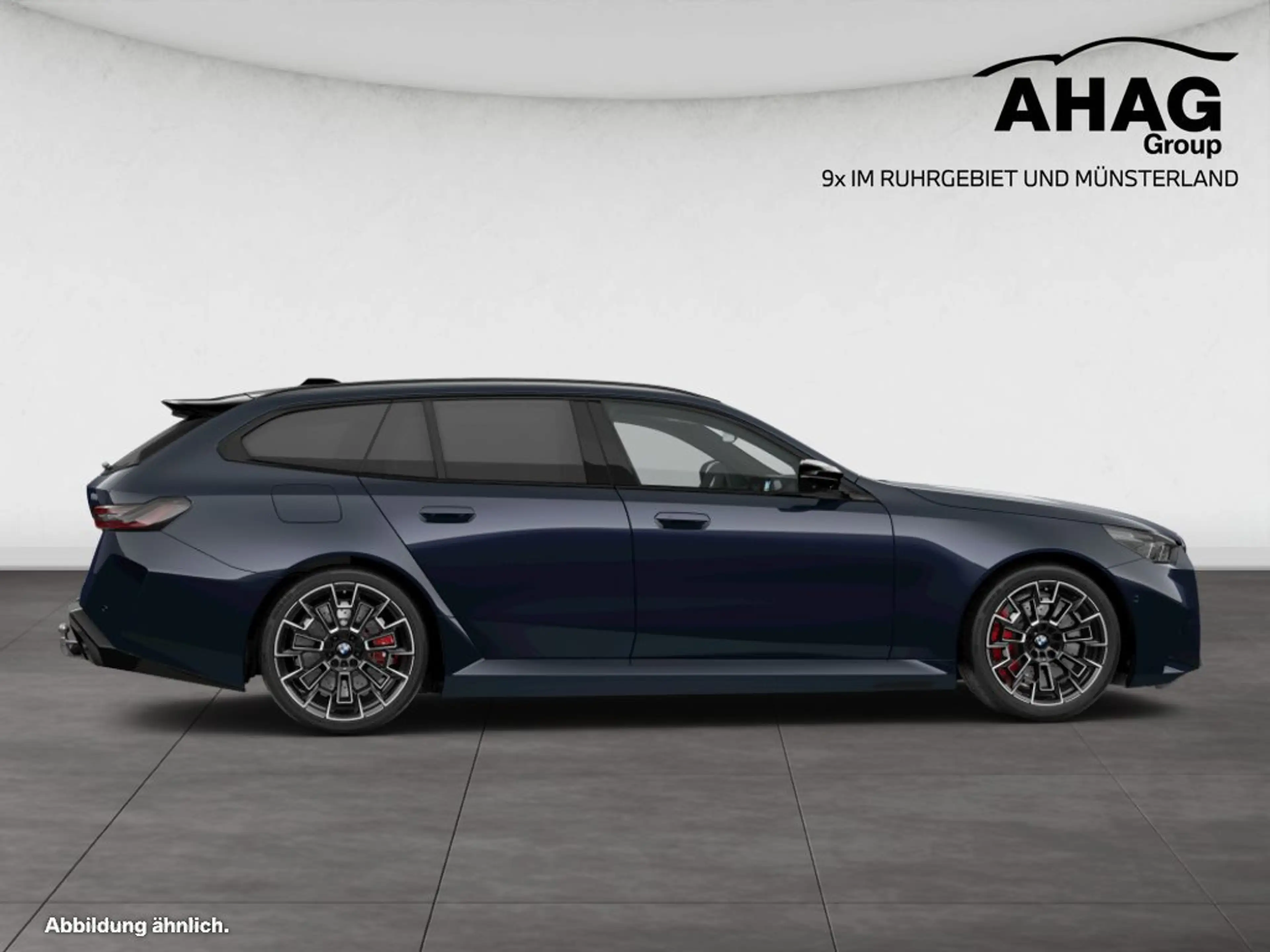 BMW M5 Touring — photo 8