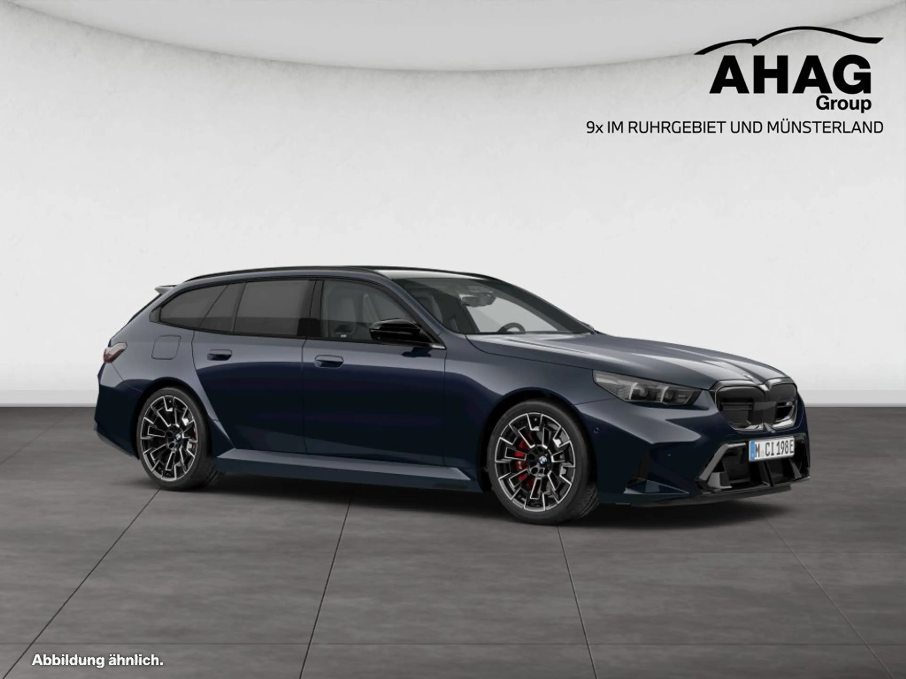 BMW M5 Touring — photo 9