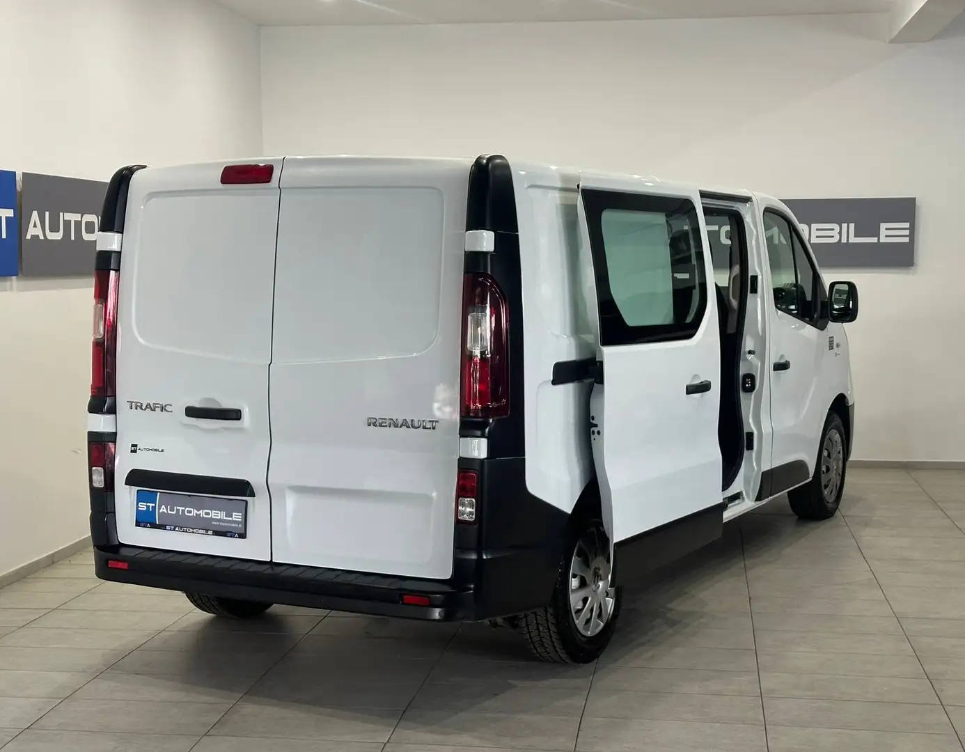 Renault Trafic L2H1 Doka 2,9t Komfort // 1.BESITZ // 6-SITZER - 2