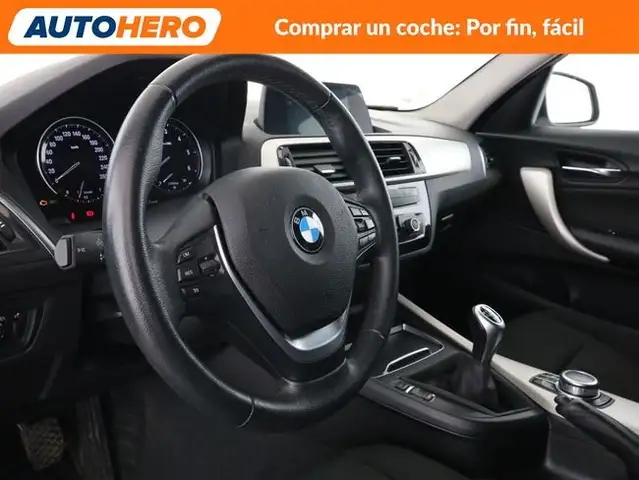 BMW 1 Series view 12