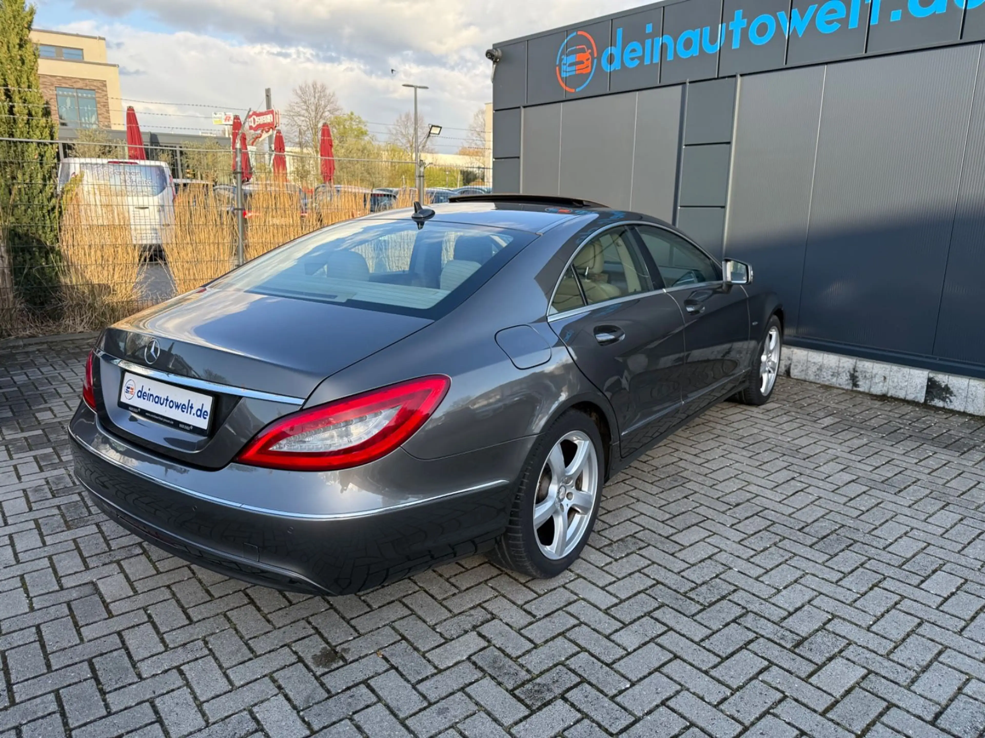 Mercedes-Benz CLS 350 CDI BLUEEFFICIENCY *Automatik — photo 8