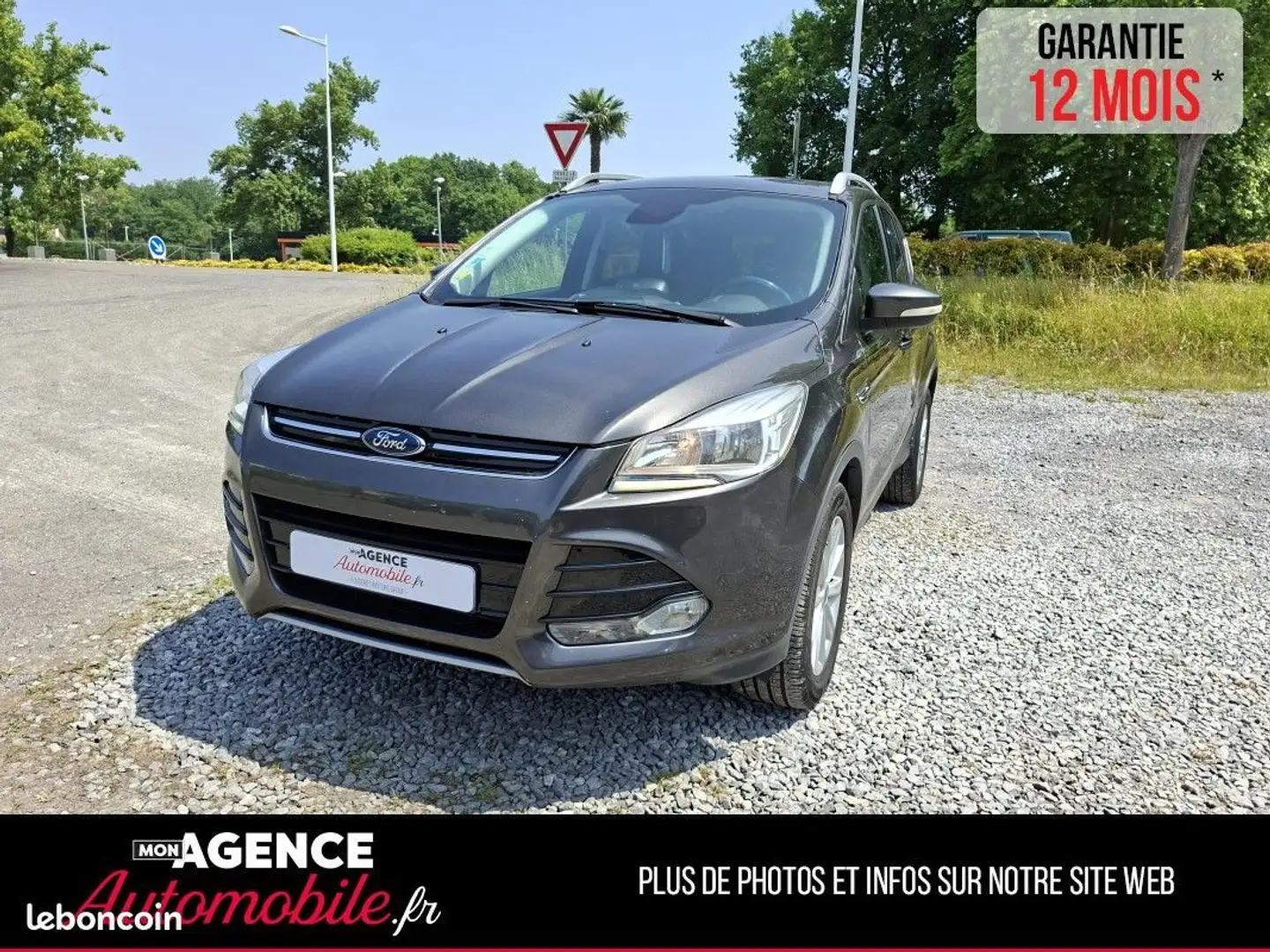 Ford Kuga II 2 L TDCI 120 CV TITANIUM Grijs - 1