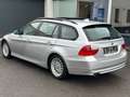 BMW 318 i Touring AUTOMATIK/HU NEU/PDC V+H/VIELES NEU Plateado - thumbnail 3