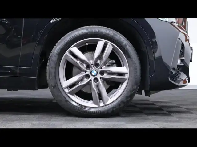 BMW X1 view 10