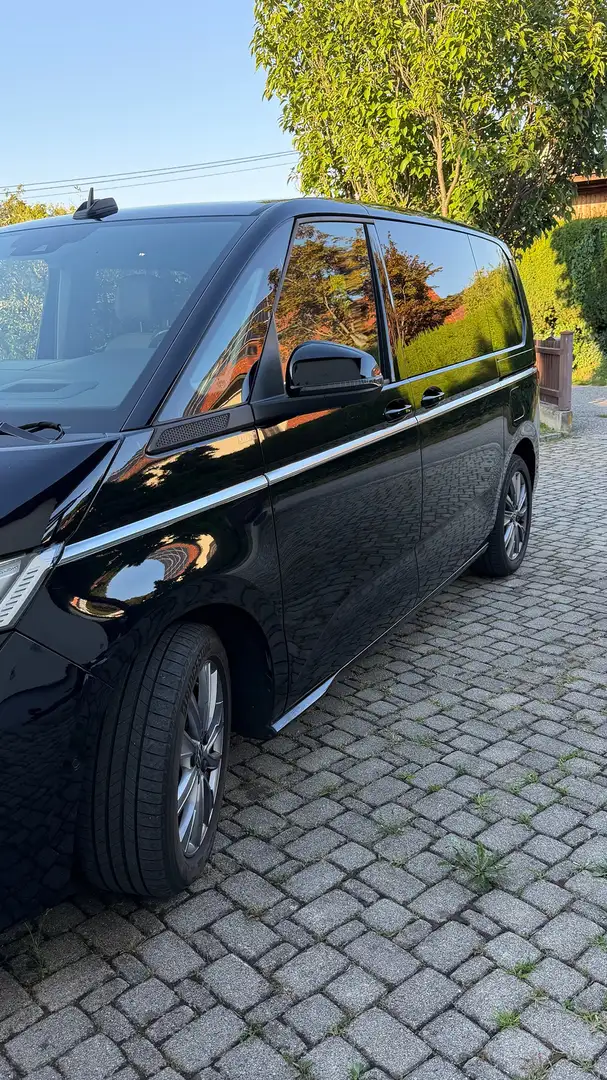 Volkswagen T7 Multivan VW Multivan T7 Style 2.0 TSI 204 PS DSG – unfallfrei – 8-fach Alu – Standheizung Schwarz - 2