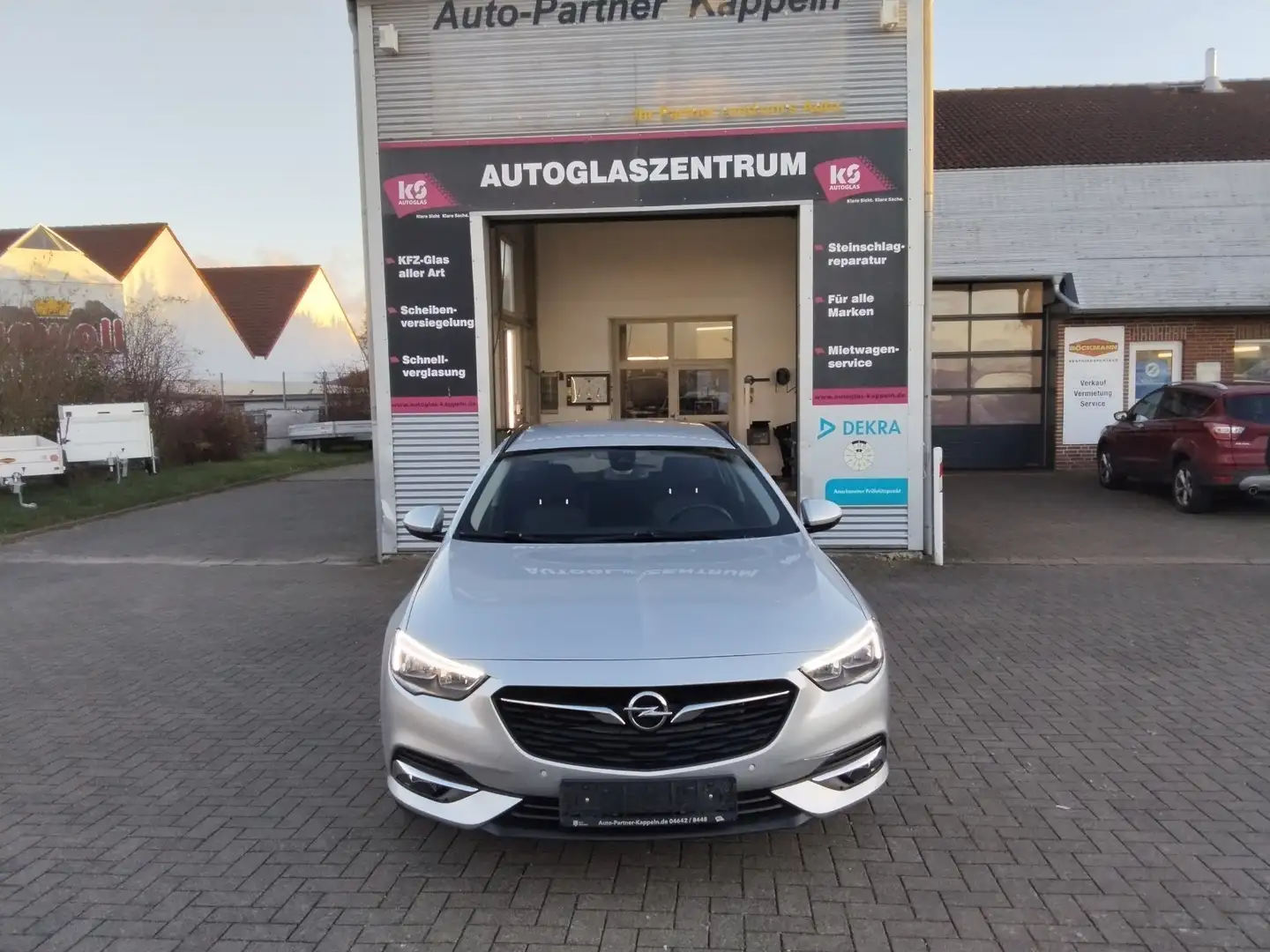 Opel Insignia 2.0TD Business Edition/AHK/1.Hnd./SHZG/Navi/ Gris - 2