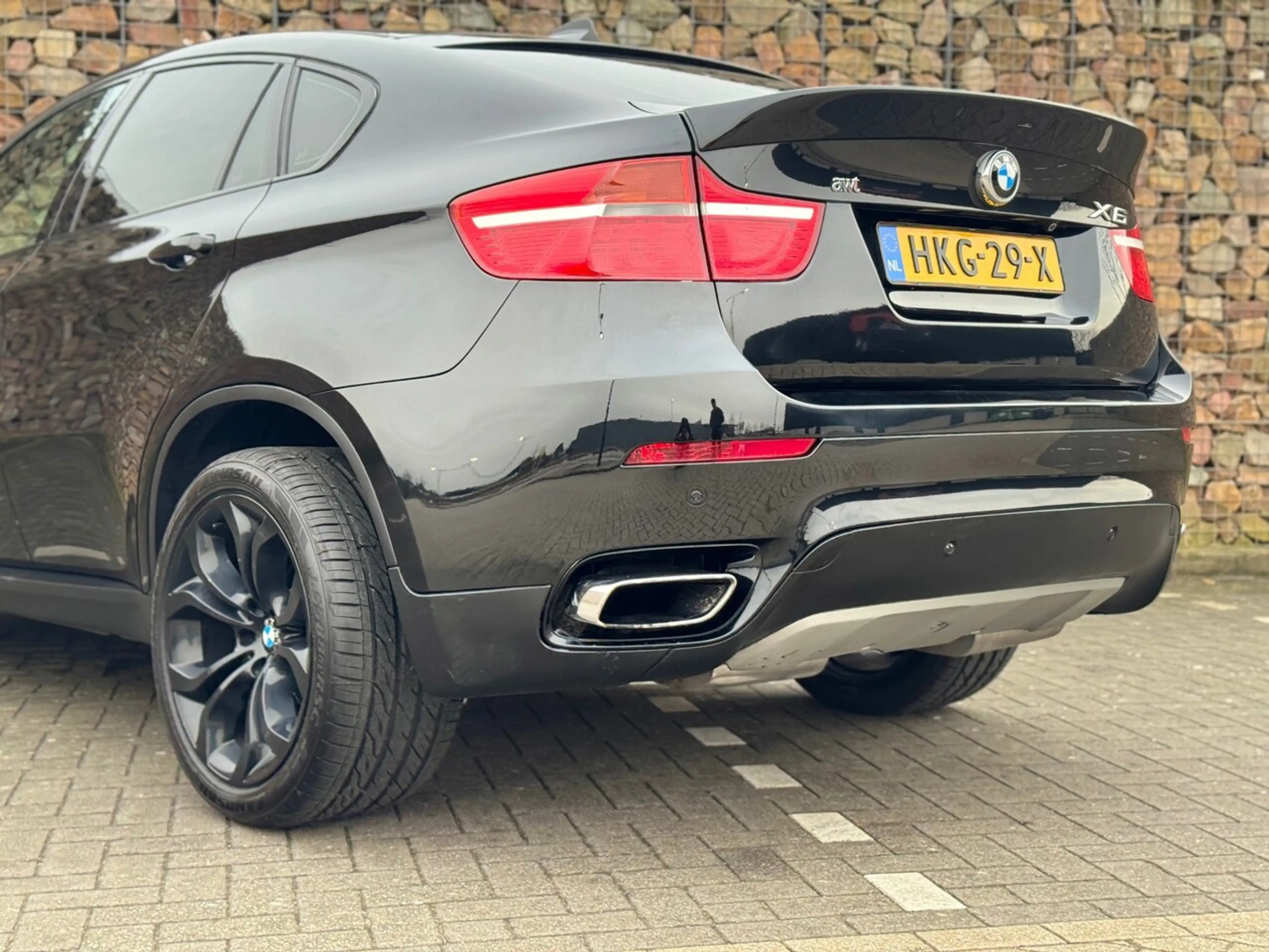 BMW X6 XDrive50i High Executive — photo 10