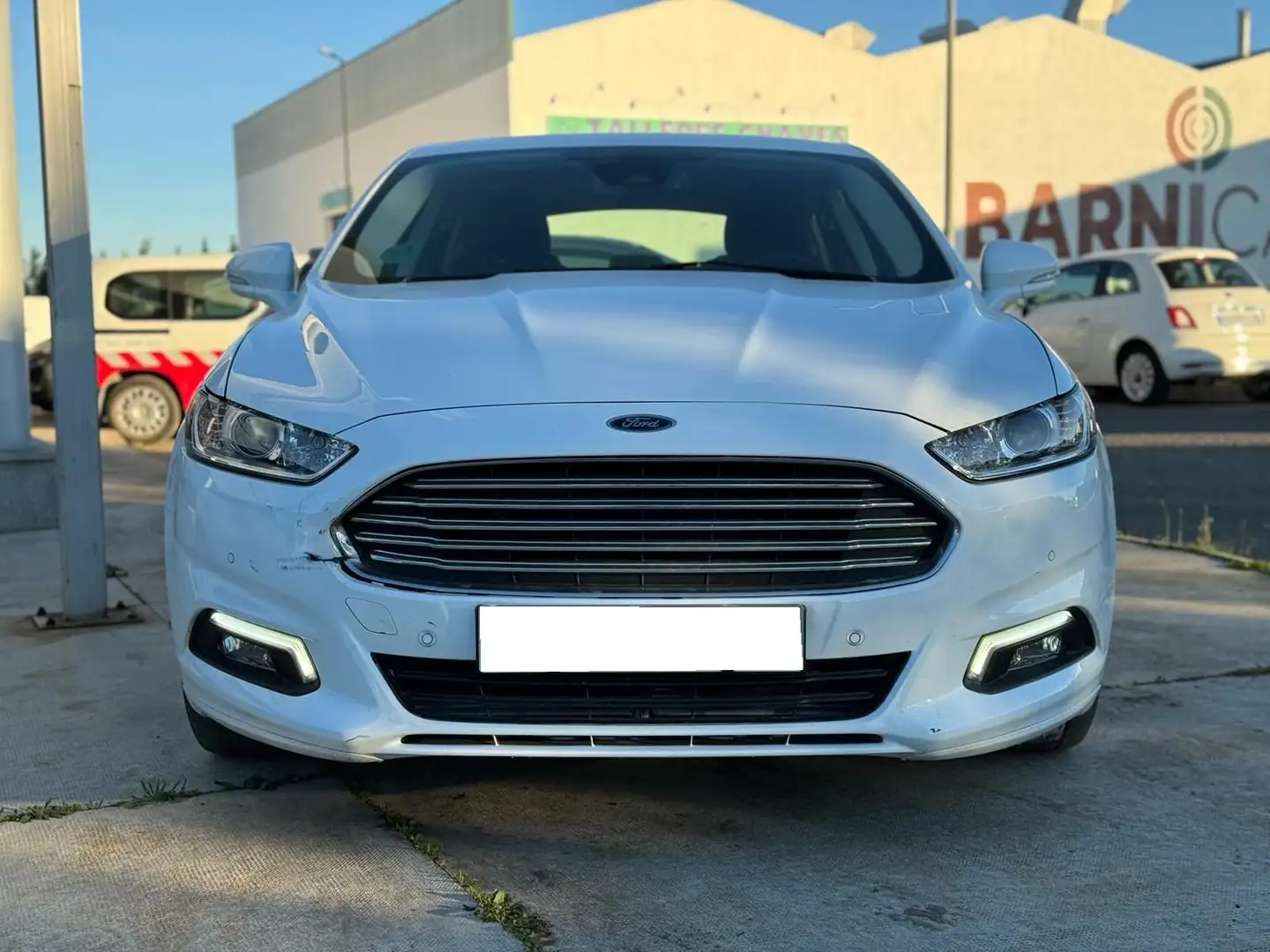 Ford Mondeo 1.5TDCI Trend 120 Blanc - 2