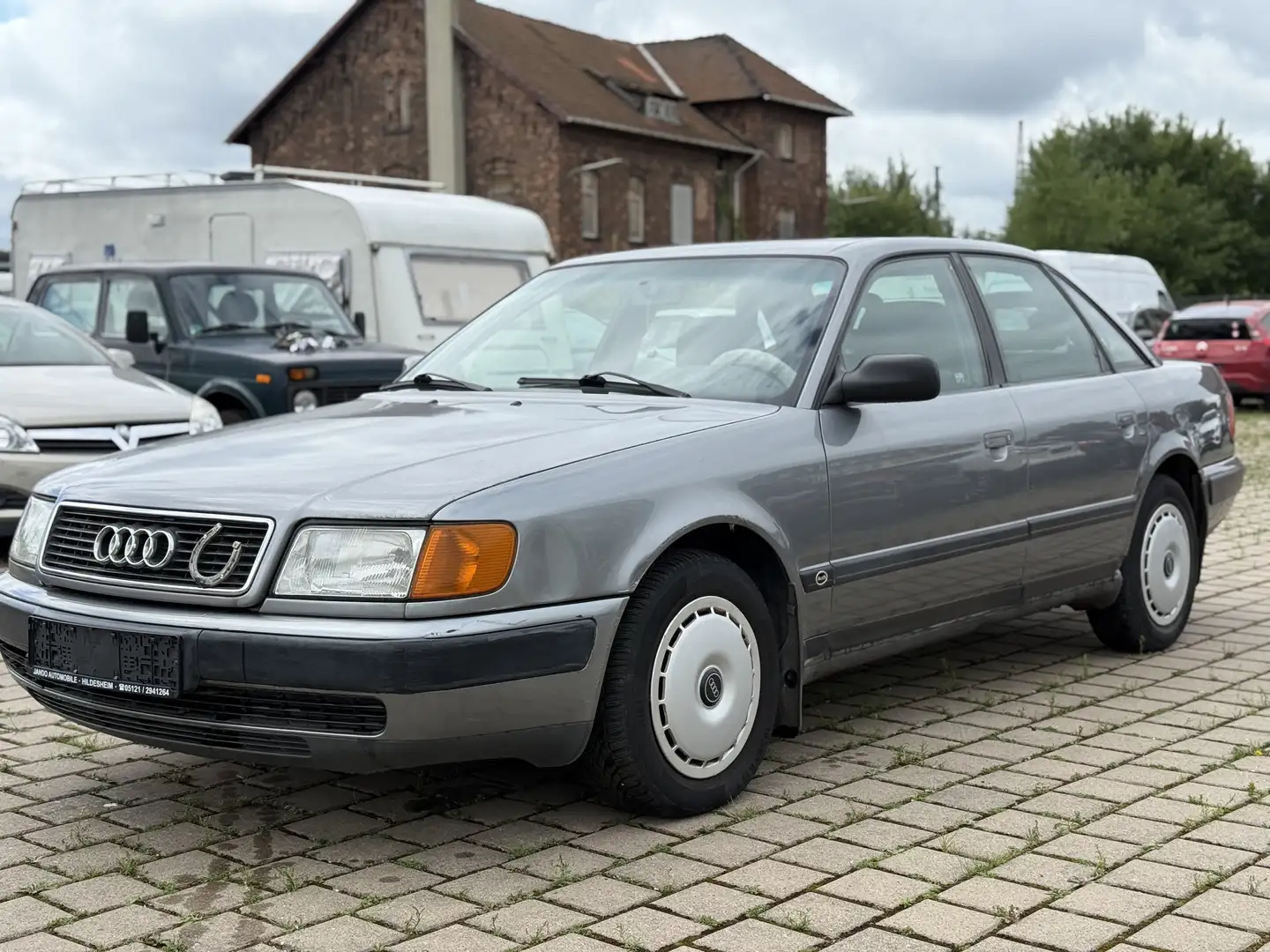 Audi 100 2.8 E aus 1.Hand! Silber - 1